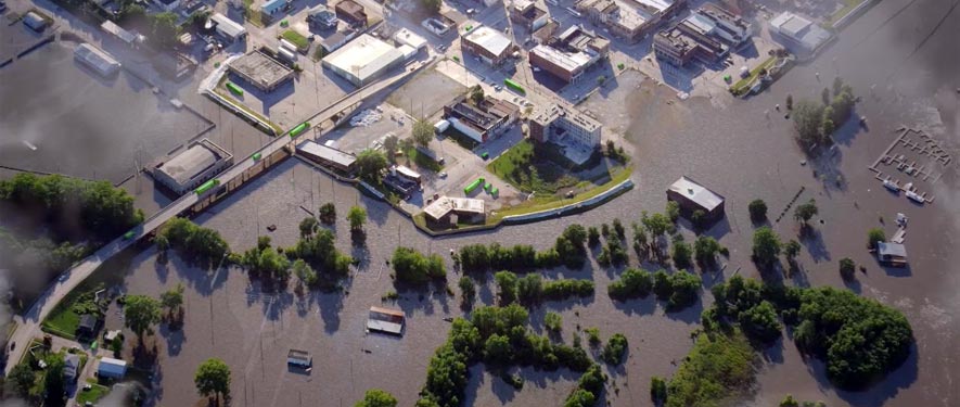 Bellflower, CA commercial storm cleanup